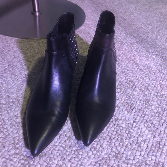 Black booties with silver detailing - Picture 1 of 8